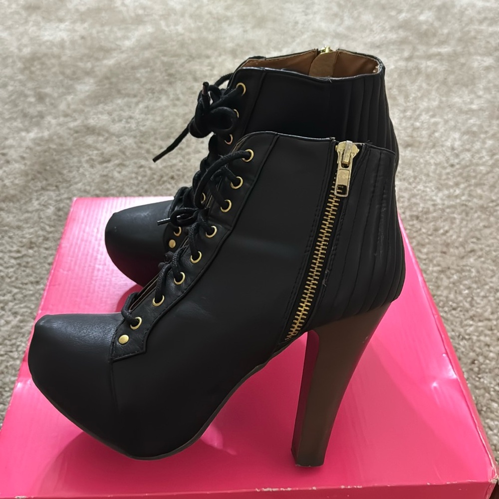 Black boots
